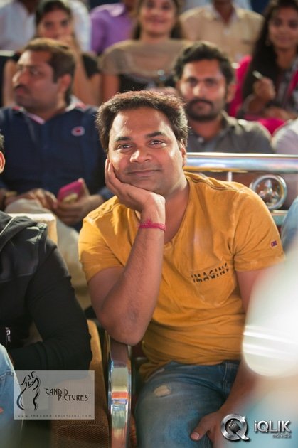 Chinnadana-Neekosam-Movie-Platinum-Disc-Function